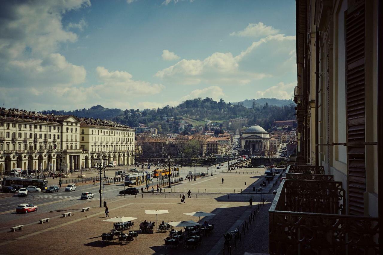 Look To 3* Turin